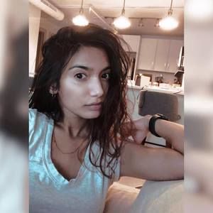 Meet your Posher, Mila